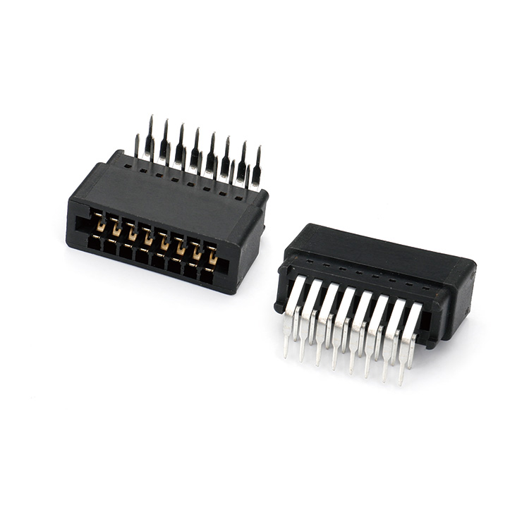SLOT總線插槽在電路連接上的技術處理